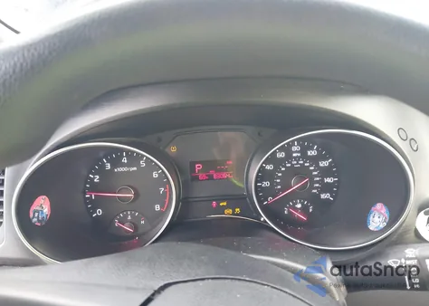 2015 Kia Sedona Lx z USA, uszkodzony, nr VIN KNDMB5C15F6020666